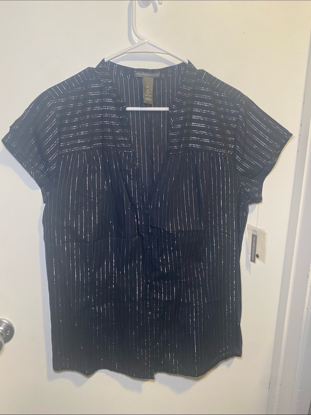 Hillard & Hanson Black Blouse with Metallic Pinstripes